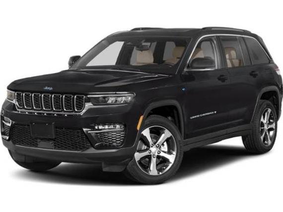 JEEP GRAND CHEROKEE 2023 1C4RJYB63PC588635 image